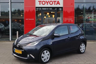 Toyota Aygo X-PLAY NAVI AIRCO CAMERA EL-RAMEN BLUETOOTH APPLE/ANDROID NL-AUTO