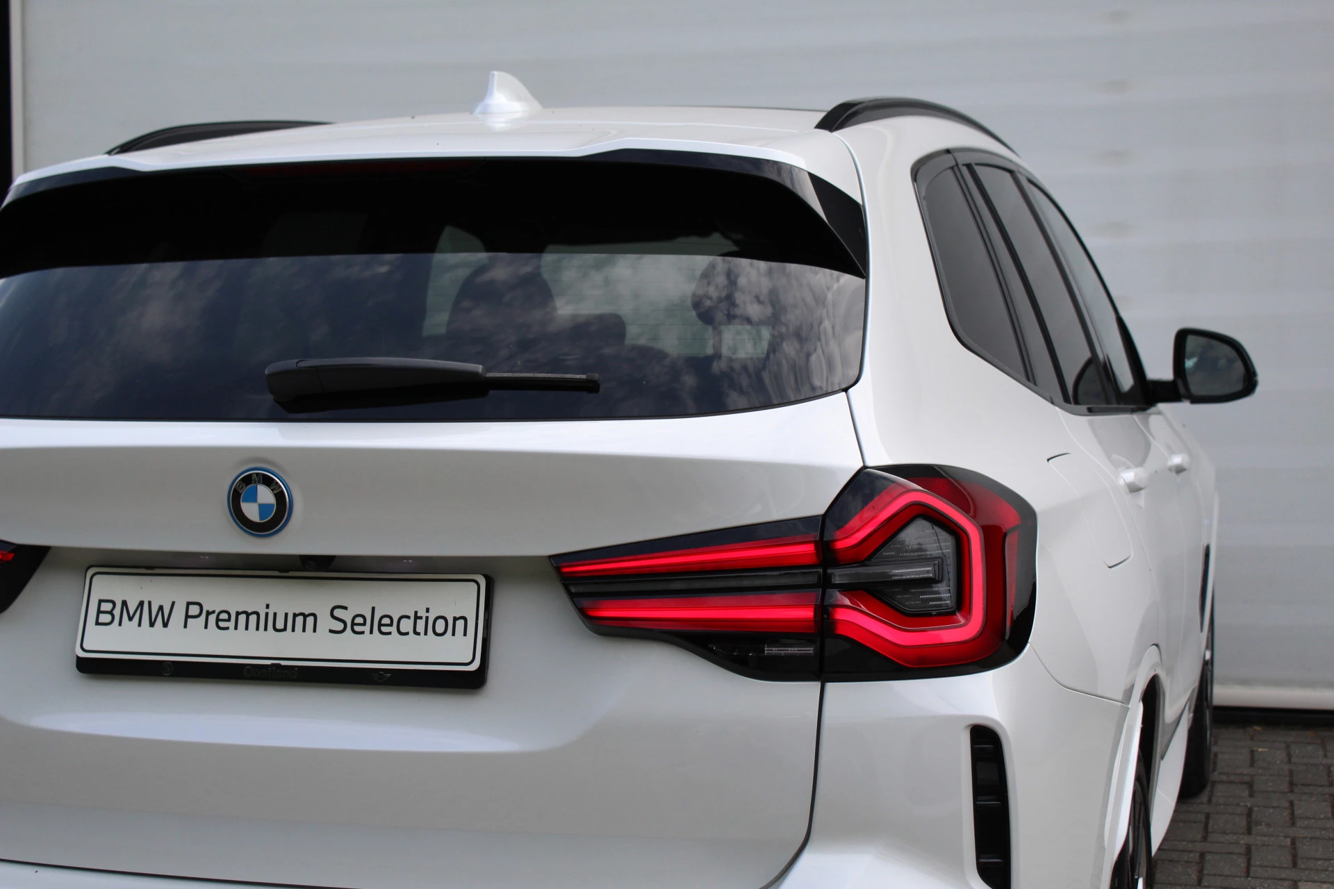 Hoofdafbeelding BMW iX3