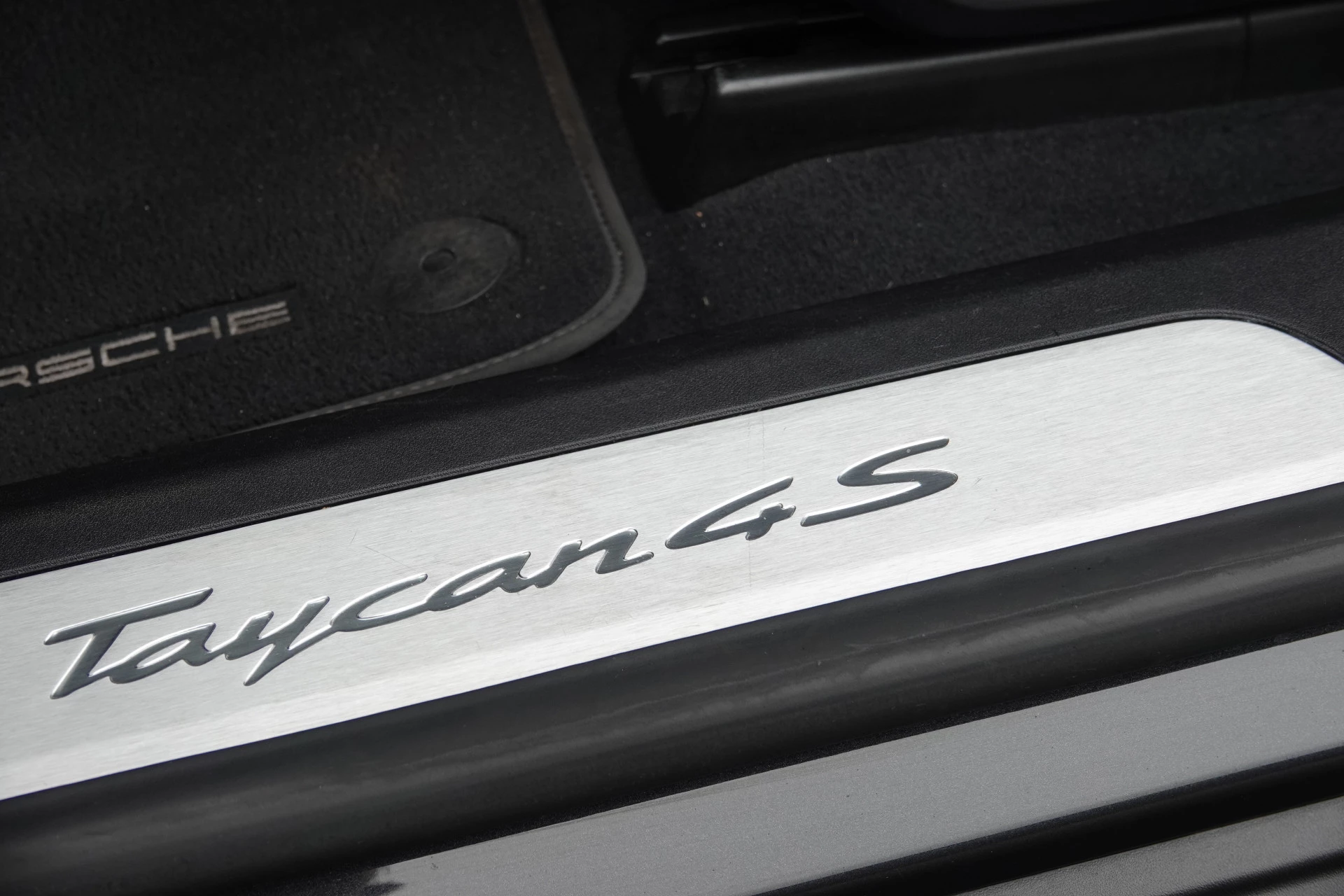 Hoofdafbeelding Porsche Taycan