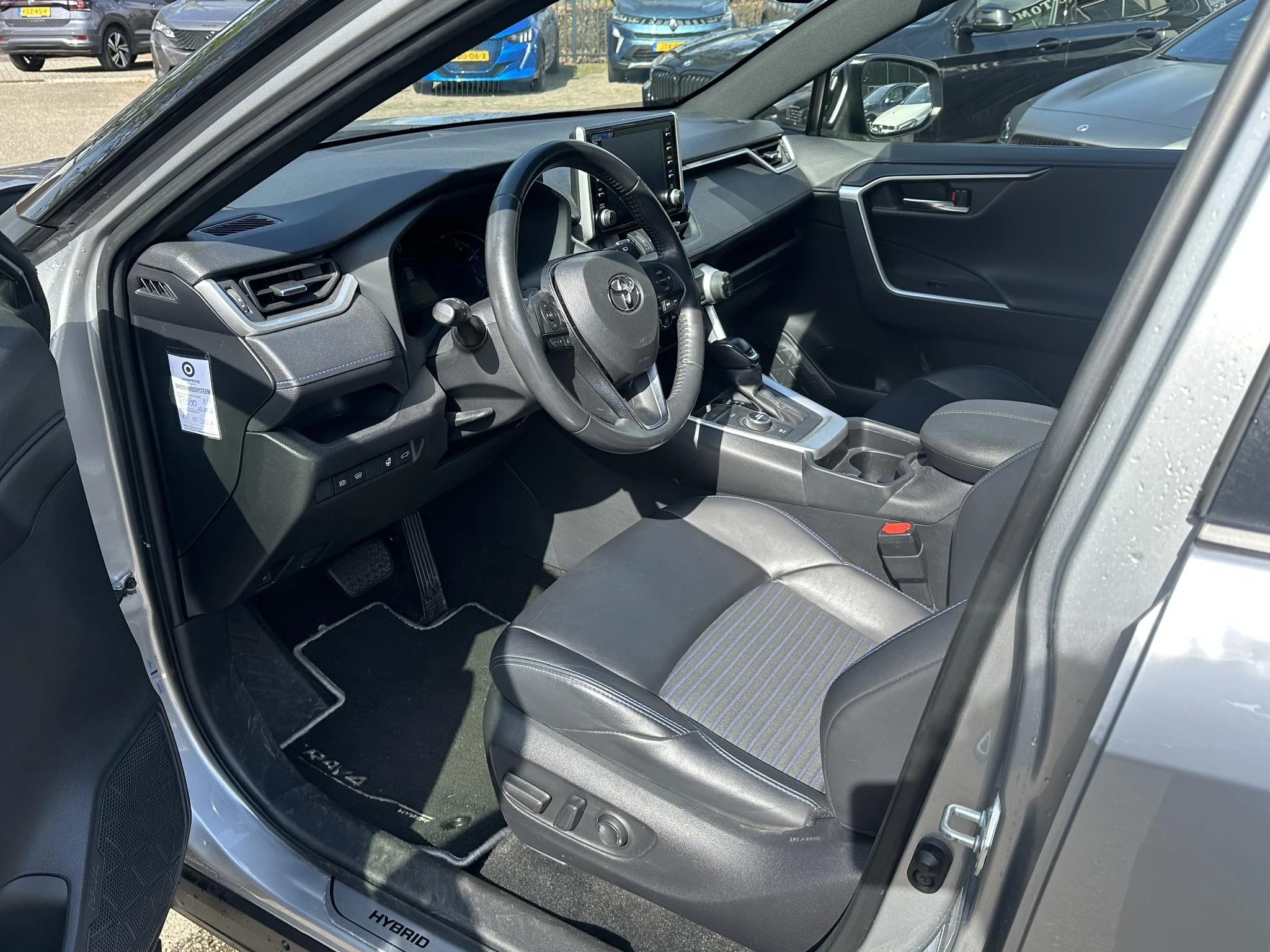 Hoofdafbeelding Toyota RAV4