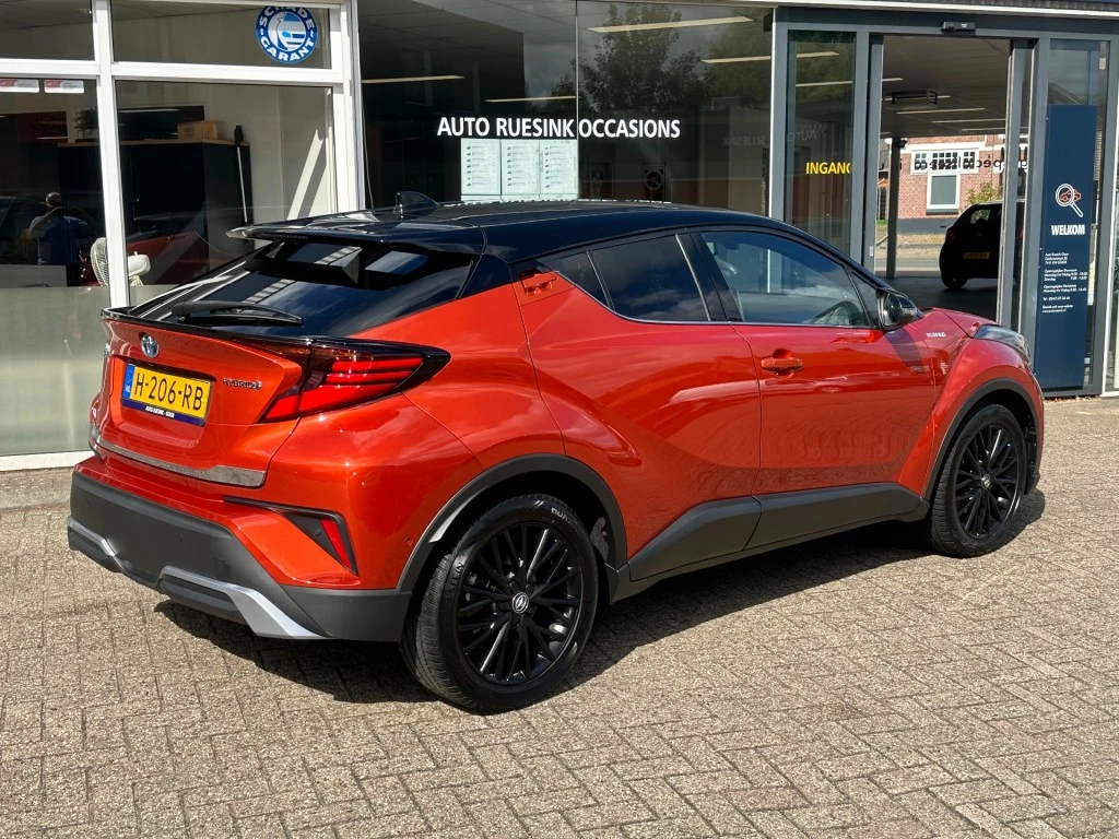 Hoofdafbeelding Toyota C-HR