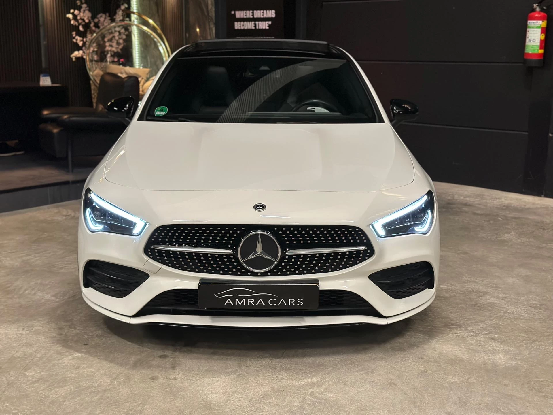 Hoofdafbeelding Mercedes-Benz CLA