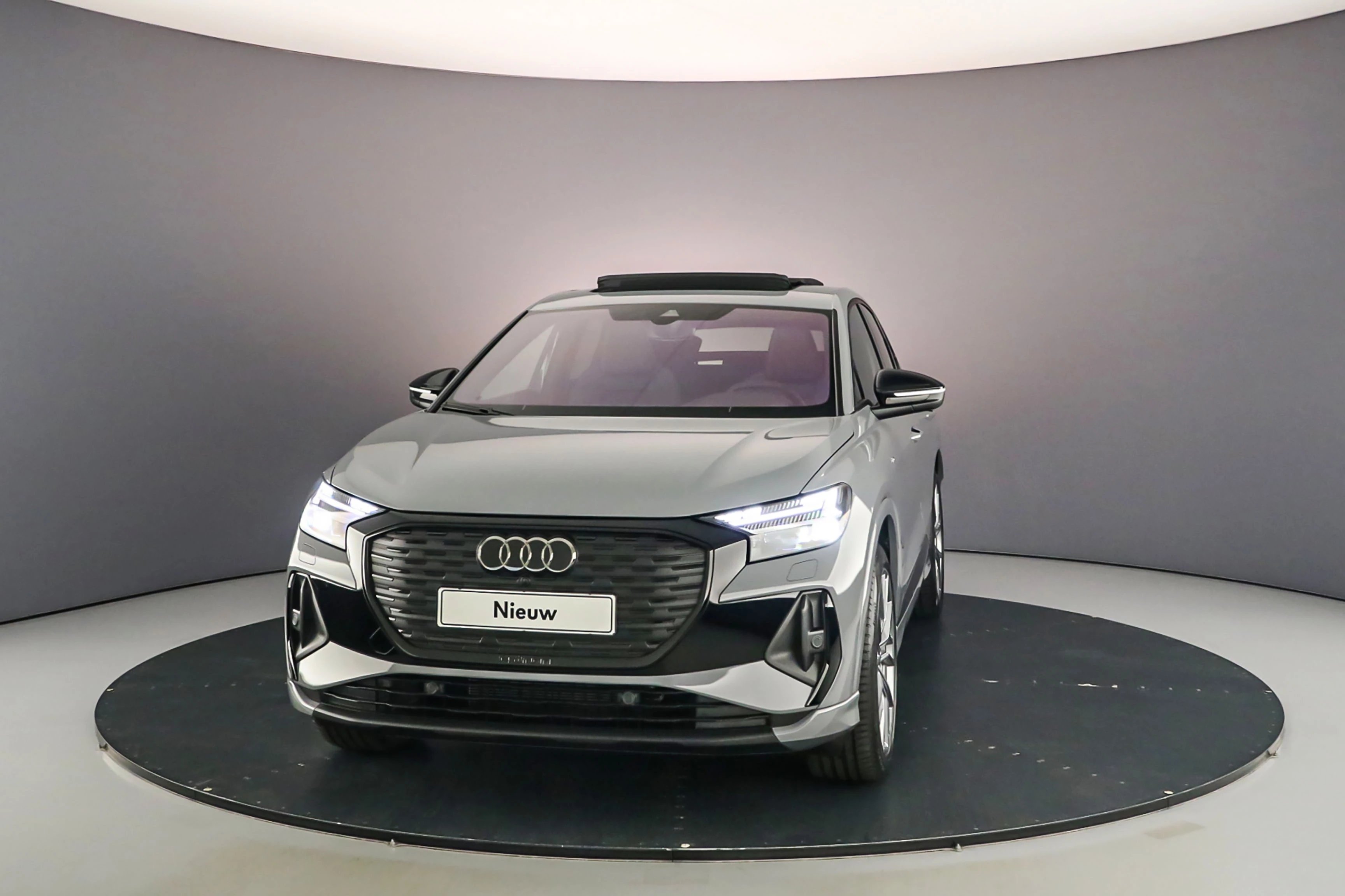 Hoofdafbeelding Audi Q4 e-tron