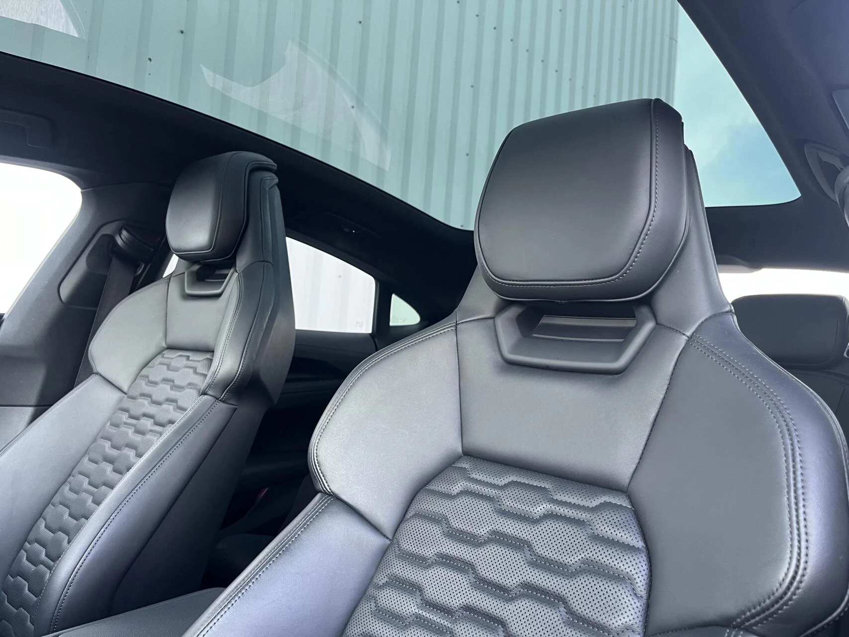 Hoofdafbeelding Audi e-tron GT