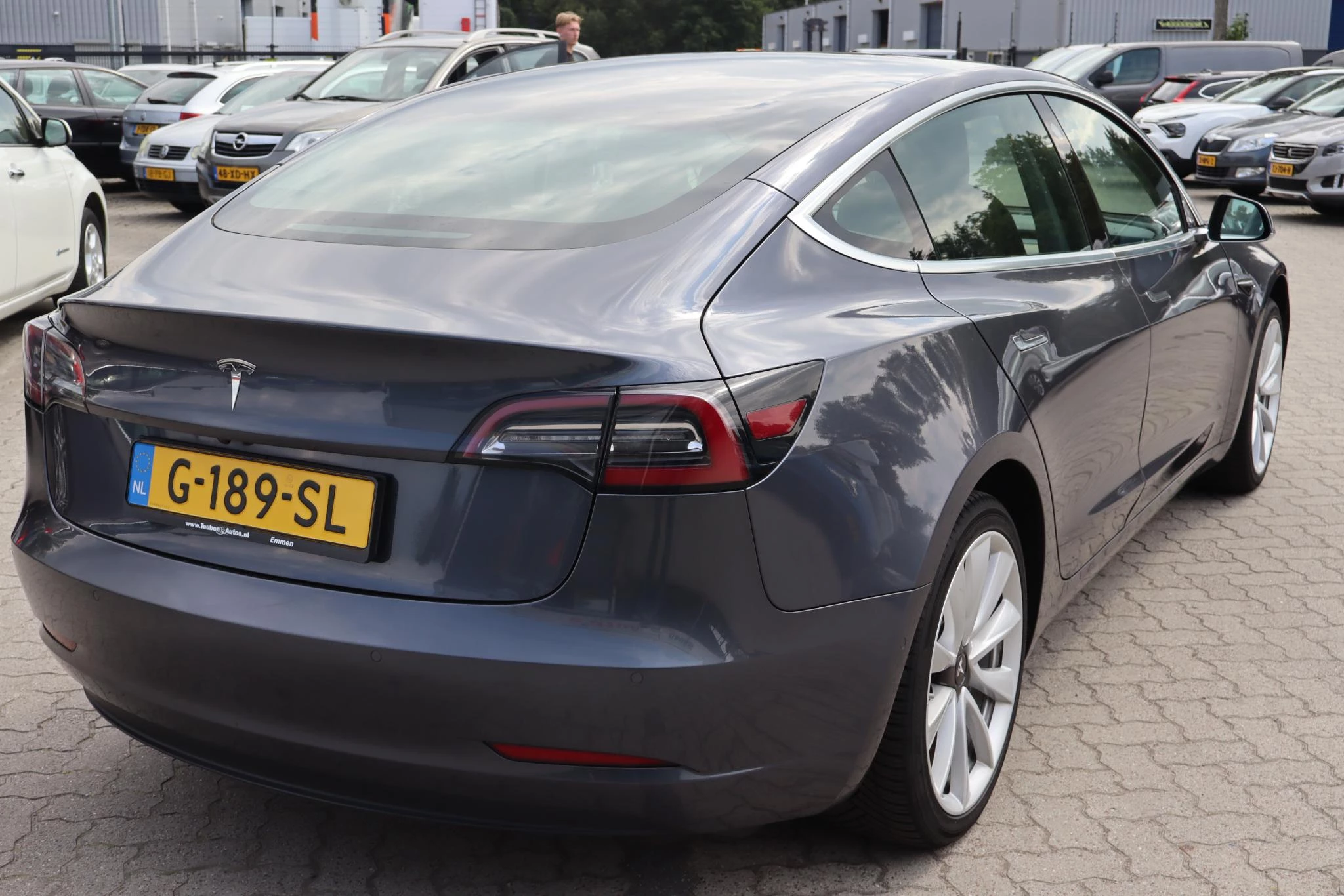 Hoofdafbeelding Tesla Model 3