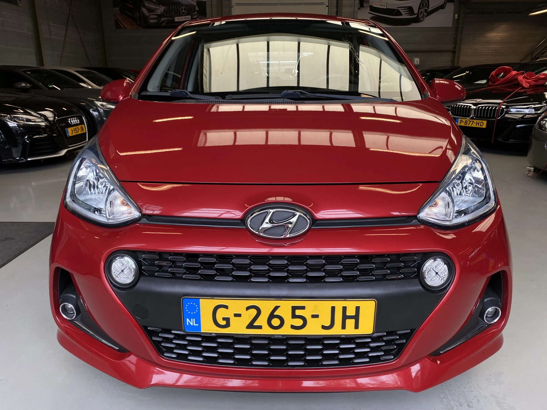 Hoofdafbeelding Hyundai i10
