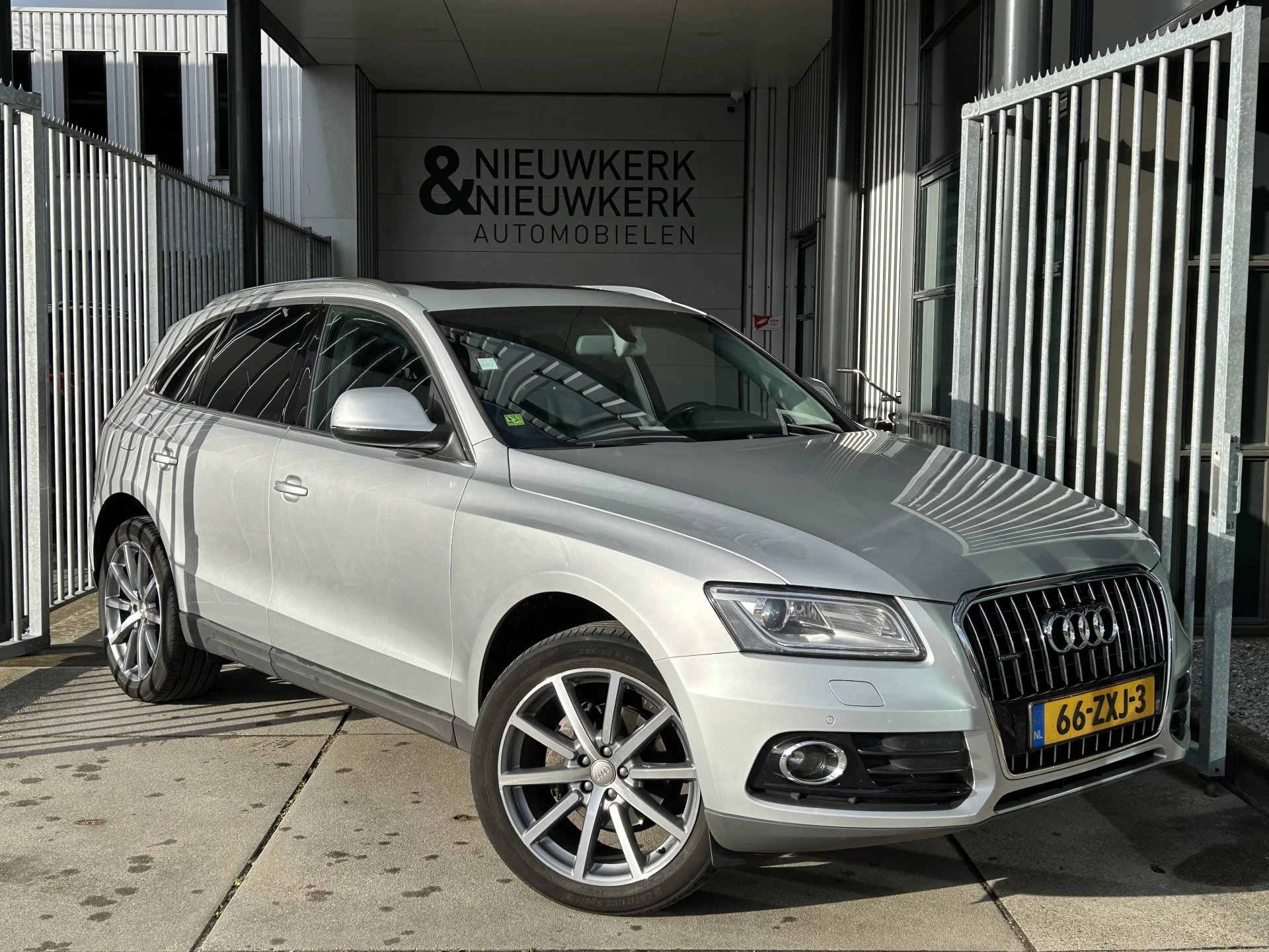 Hoofdafbeelding Audi Q5