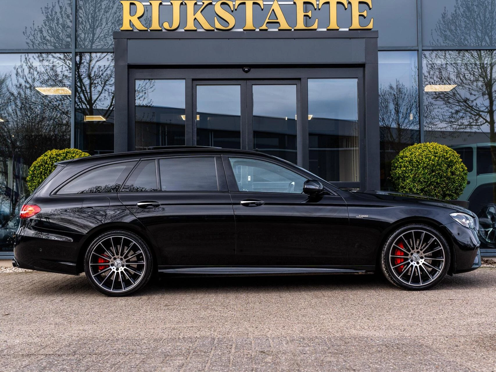 Hoofdafbeelding Mercedes-Benz E-Klasse