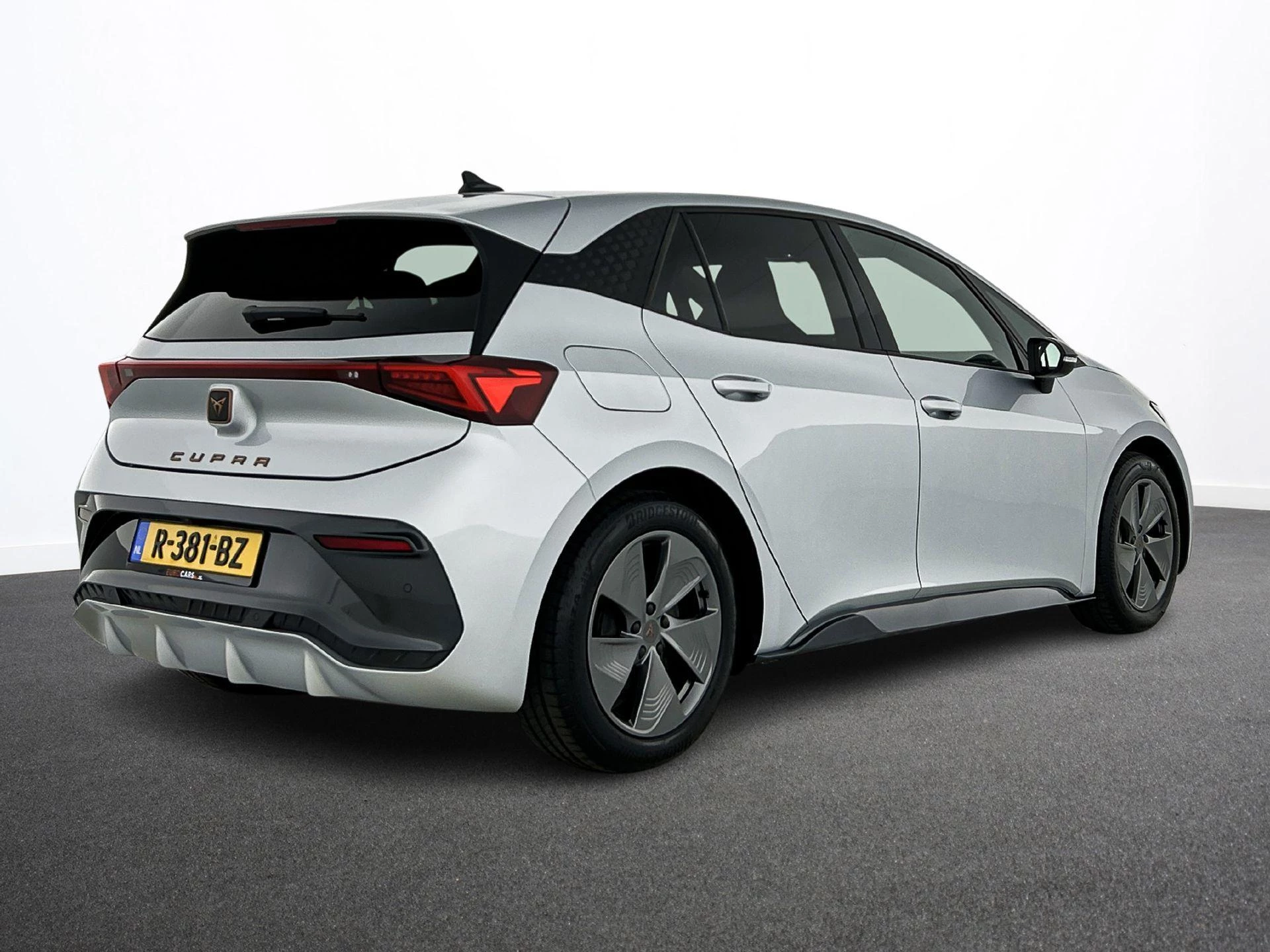 Hoofdafbeelding CUPRA Born