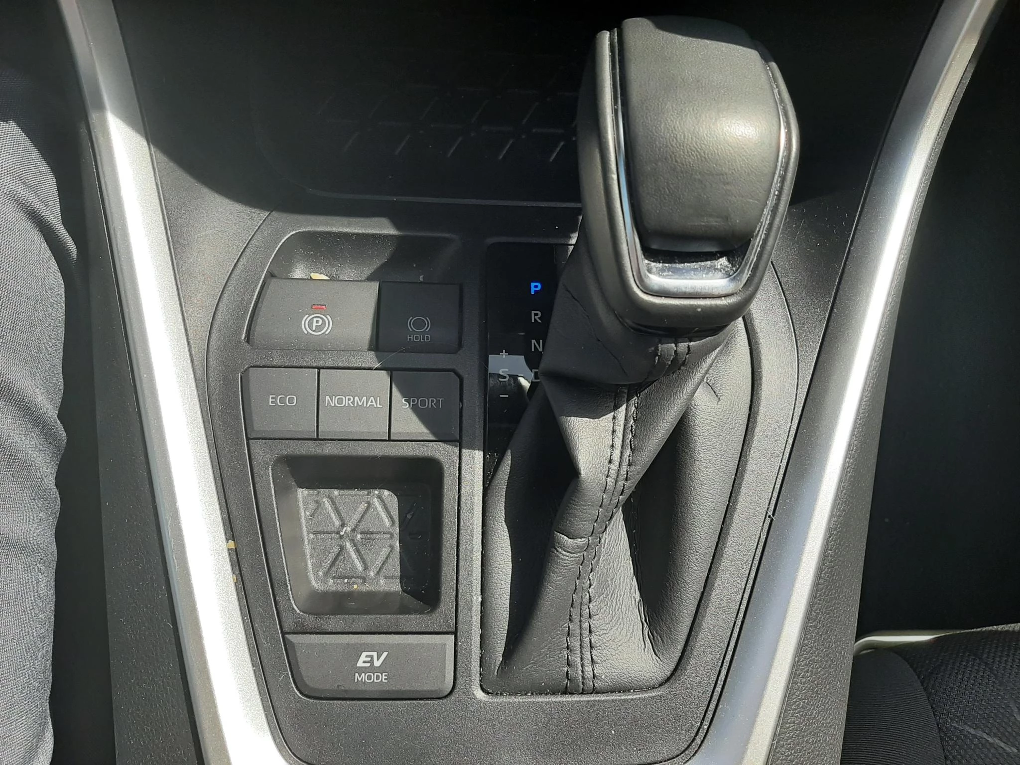 Hoofdafbeelding Toyota RAV4