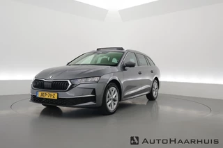 Hoofdafbeelding Škoda Octavia Škoda Octavia Combi 1.5 TSI MHEV Business Edition | Pano | Camera | Apple CarPlay | Stoel- Stuurverw. | Keyless |
