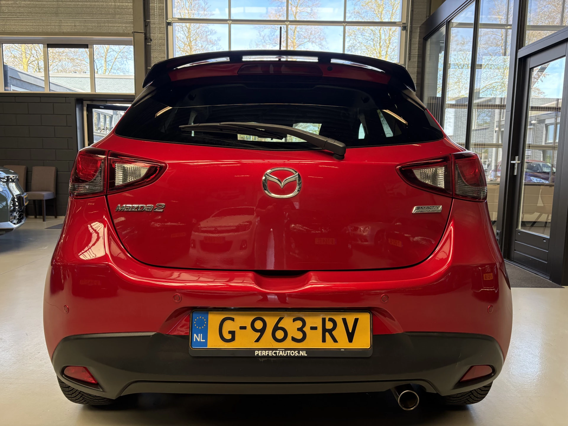 Hoofdafbeelding Mazda 2