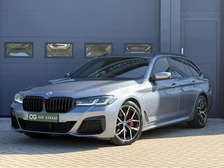 BMW 5-serie Touring 530e M-Sport|Leer|H&K|Memory|19"