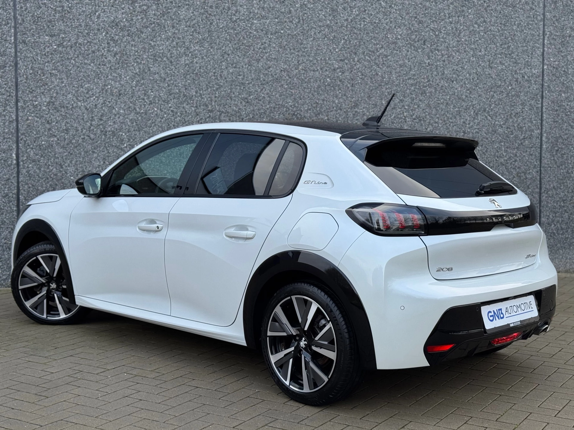 Hoofdafbeelding Peugeot 208