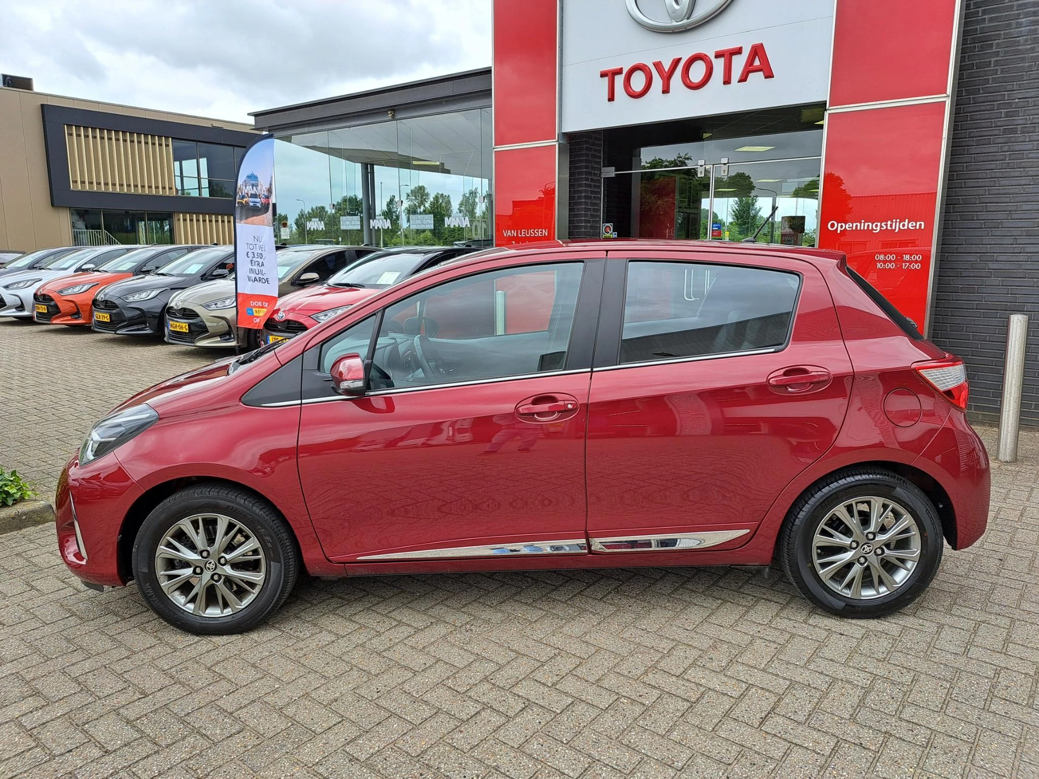 Hoofdafbeelding Toyota Yaris