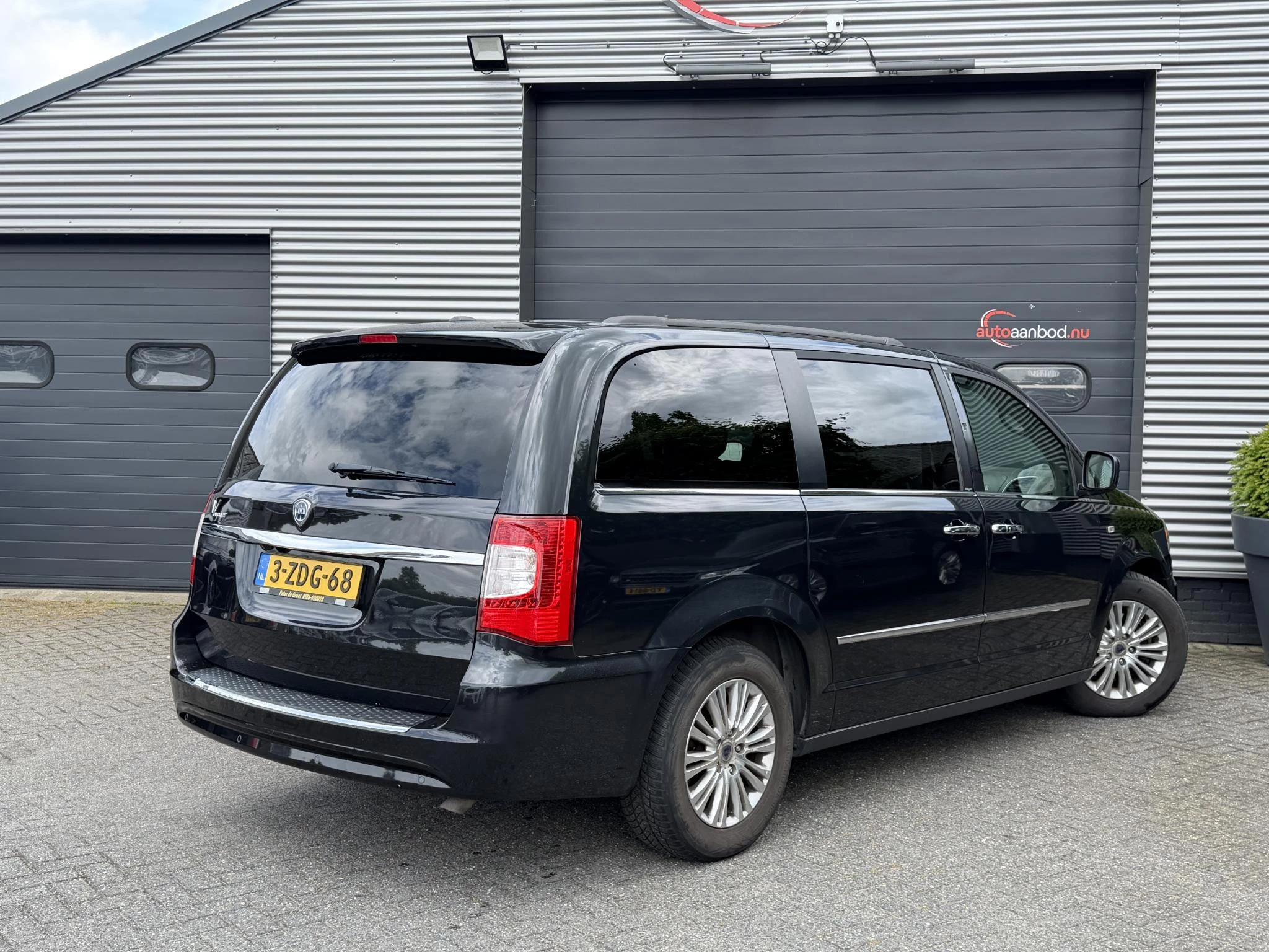 Hoofdafbeelding Lancia Voyager