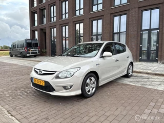 Hyundai i30 1.4i i-Motion Business Airco NAP !