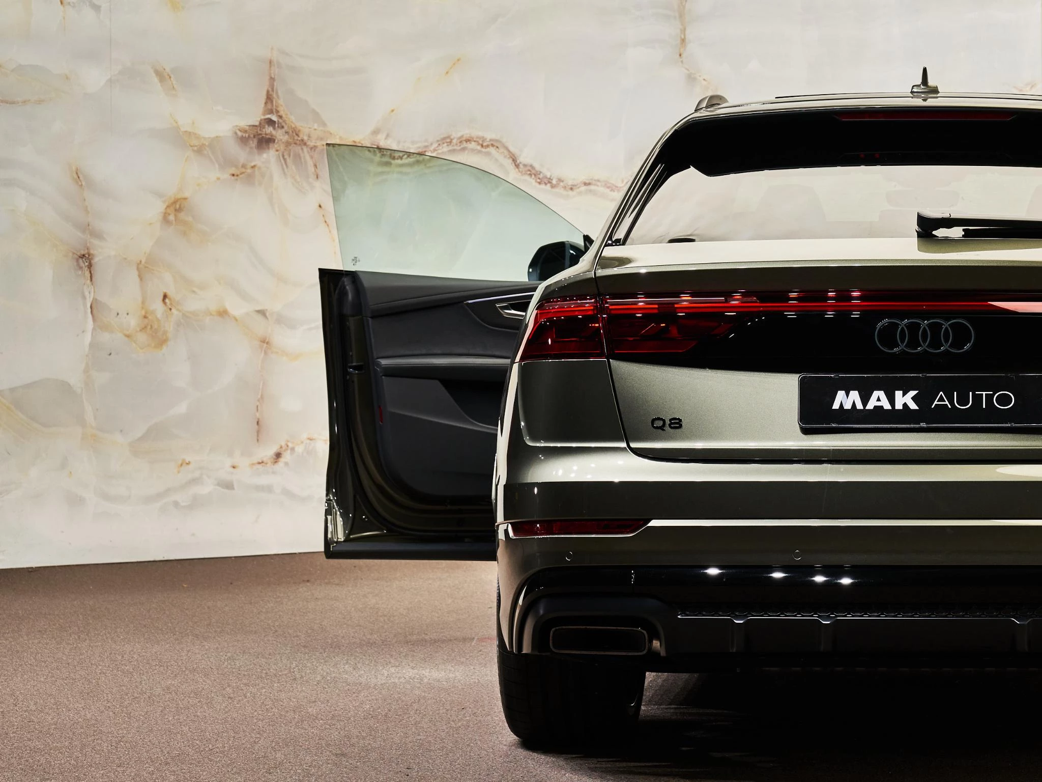 Hoofdafbeelding Audi Q8