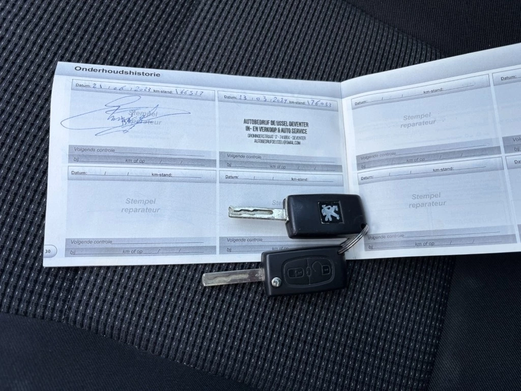 Hoofdafbeelding Peugeot 5008