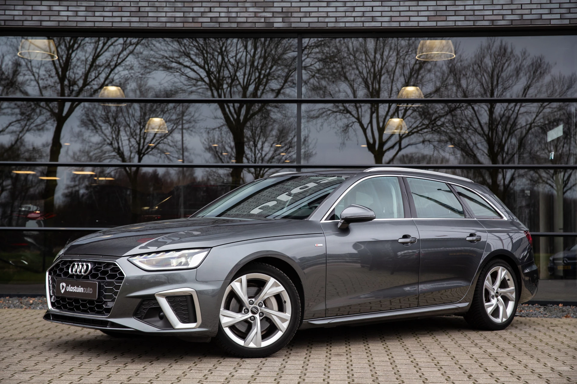 Hoofdafbeelding Audi A4