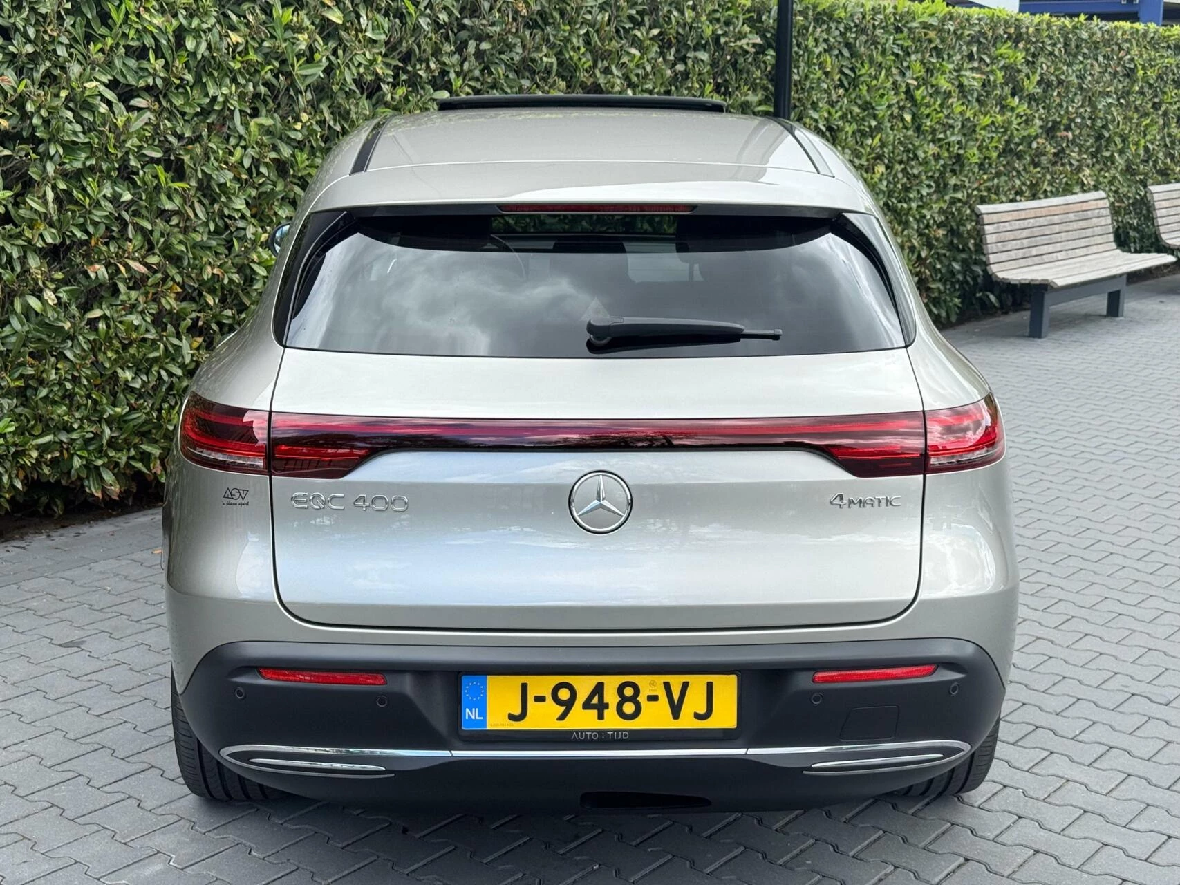 Hoofdafbeelding Mercedes-Benz EQC