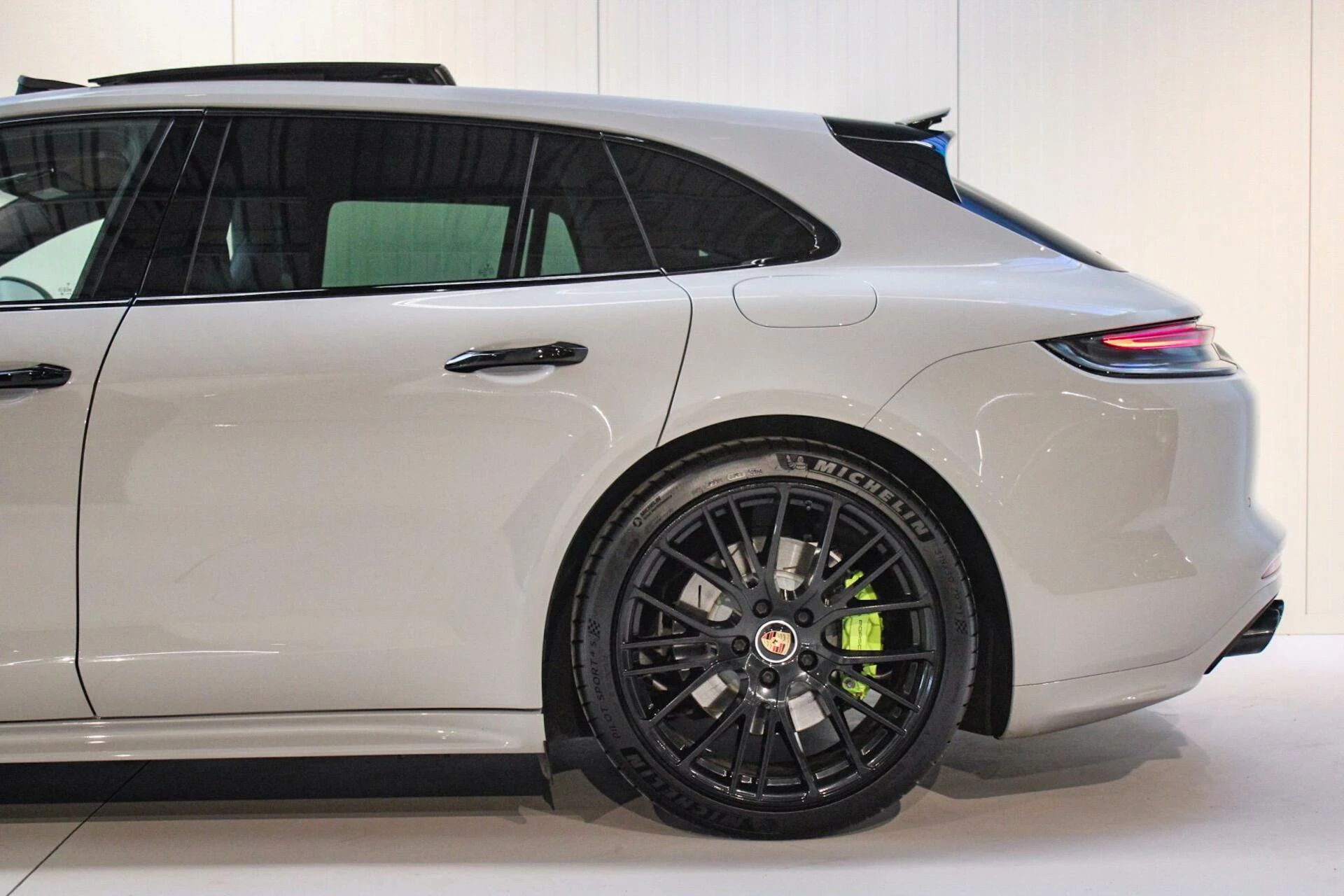 Hoofdafbeelding Porsche Panamera