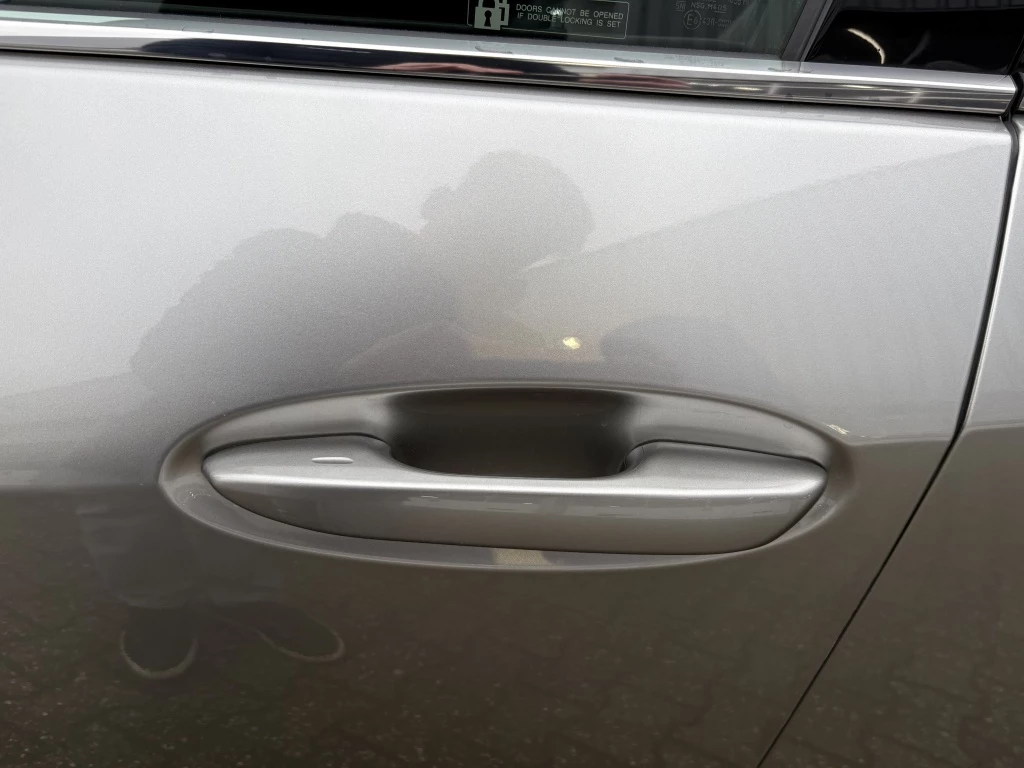 Hoofdafbeelding Lexus UX