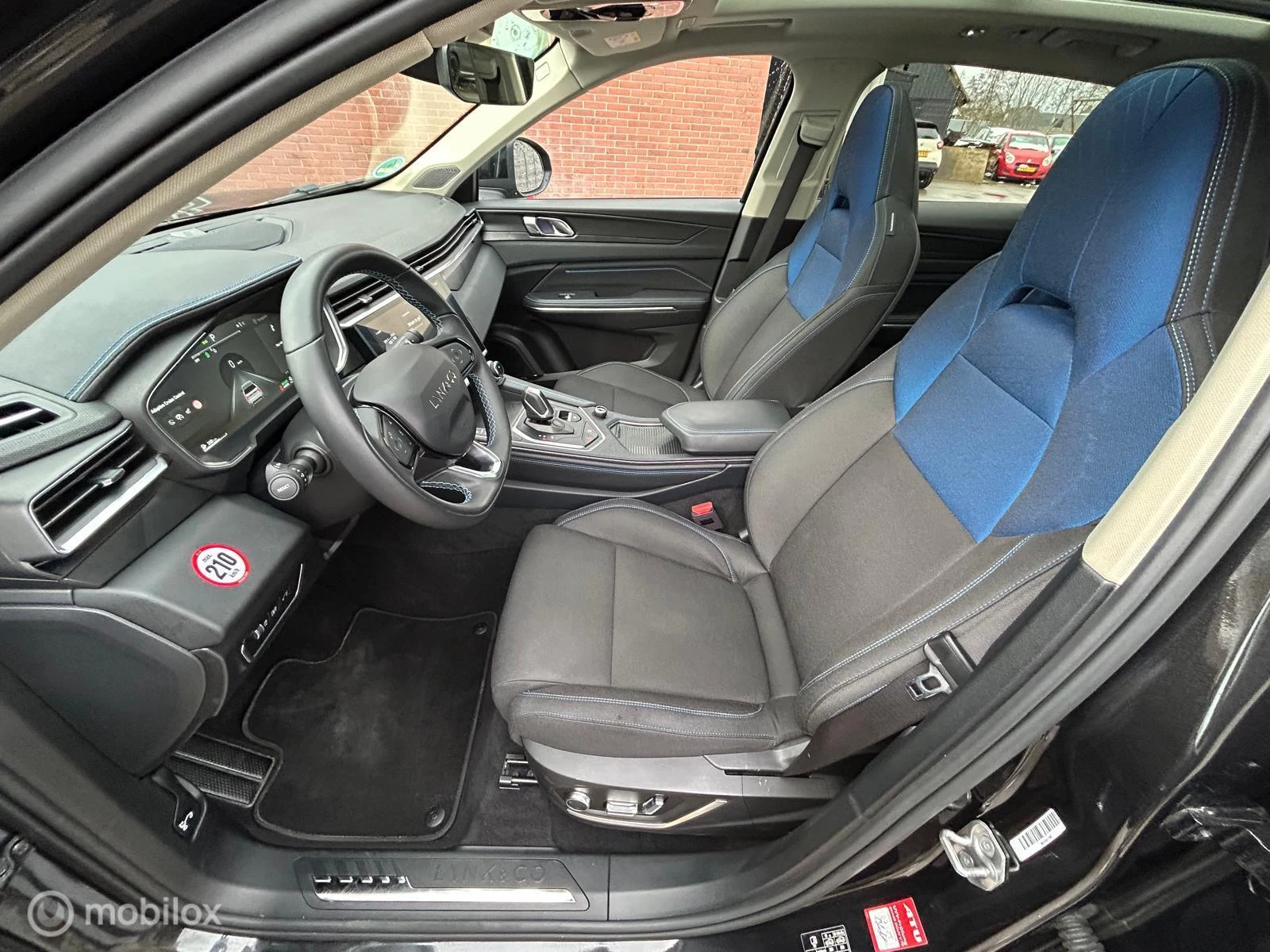 Hoofdafbeelding Lynk & Co 01