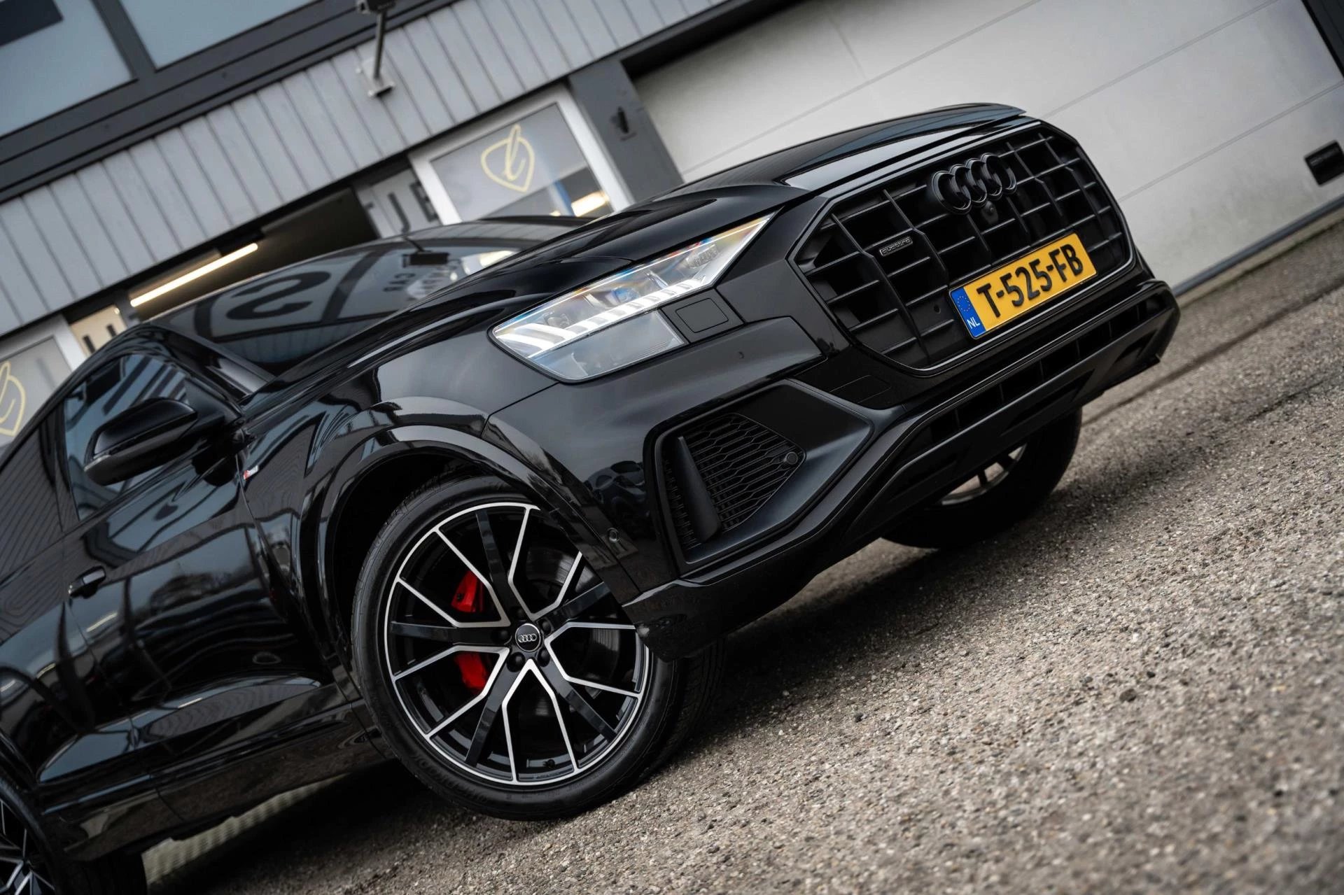 Hoofdafbeelding Audi Q8