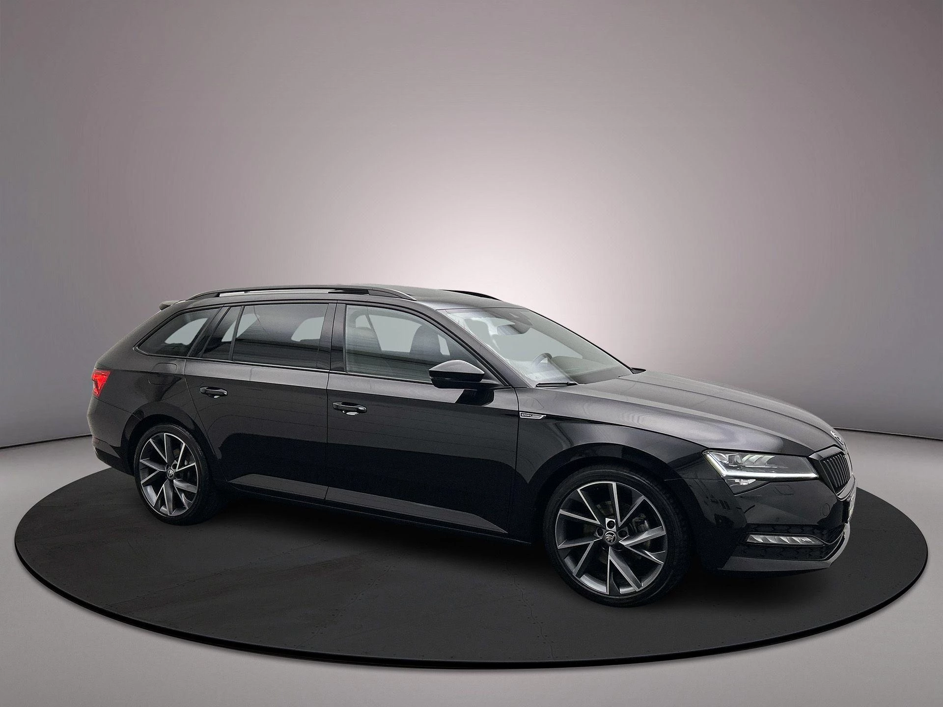 Hoofdafbeelding Škoda Superb