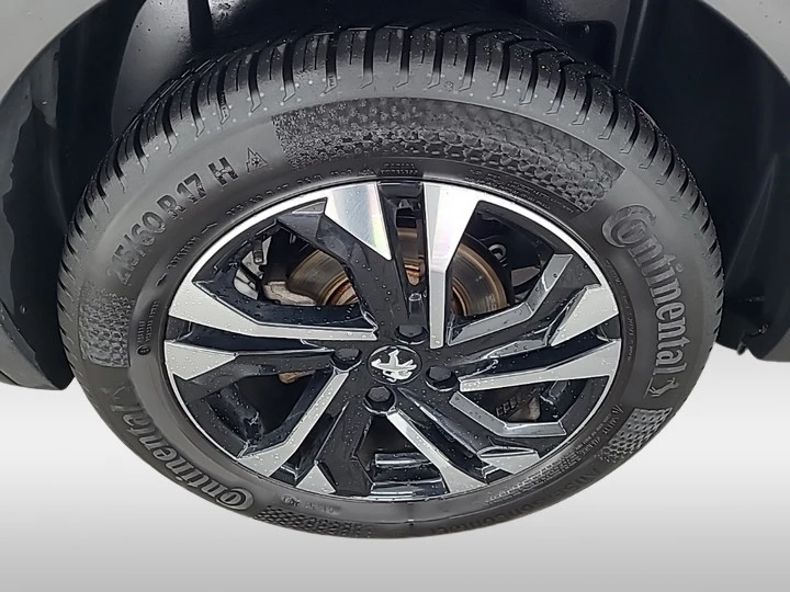 Hoofdafbeelding Peugeot e-2008