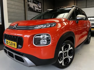 Hoofdafbeelding Citroën C3 Aircross Citroën C3 Aircross 1.2 PureTech S&S Shine Airco, Camera, Cruise, Navi