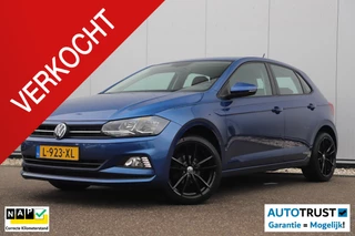 Volkswagen Polo 1.0 TSI Comfortline 95PK NAP! Navigatie Carplay Android Airco Adaptive Cruise 17 inch Pretoria Zwarte Velgen Nieuwe All-Seasons! Parkeersensor Voor & Achter