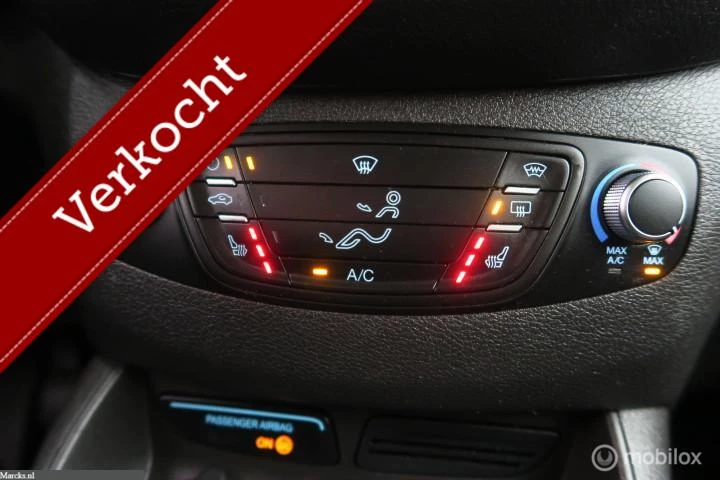 Hoofdafbeelding Ford Transit Courier