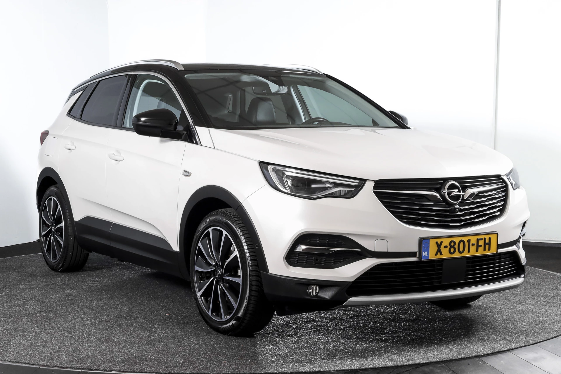 Hoofdafbeelding Opel Grandland X