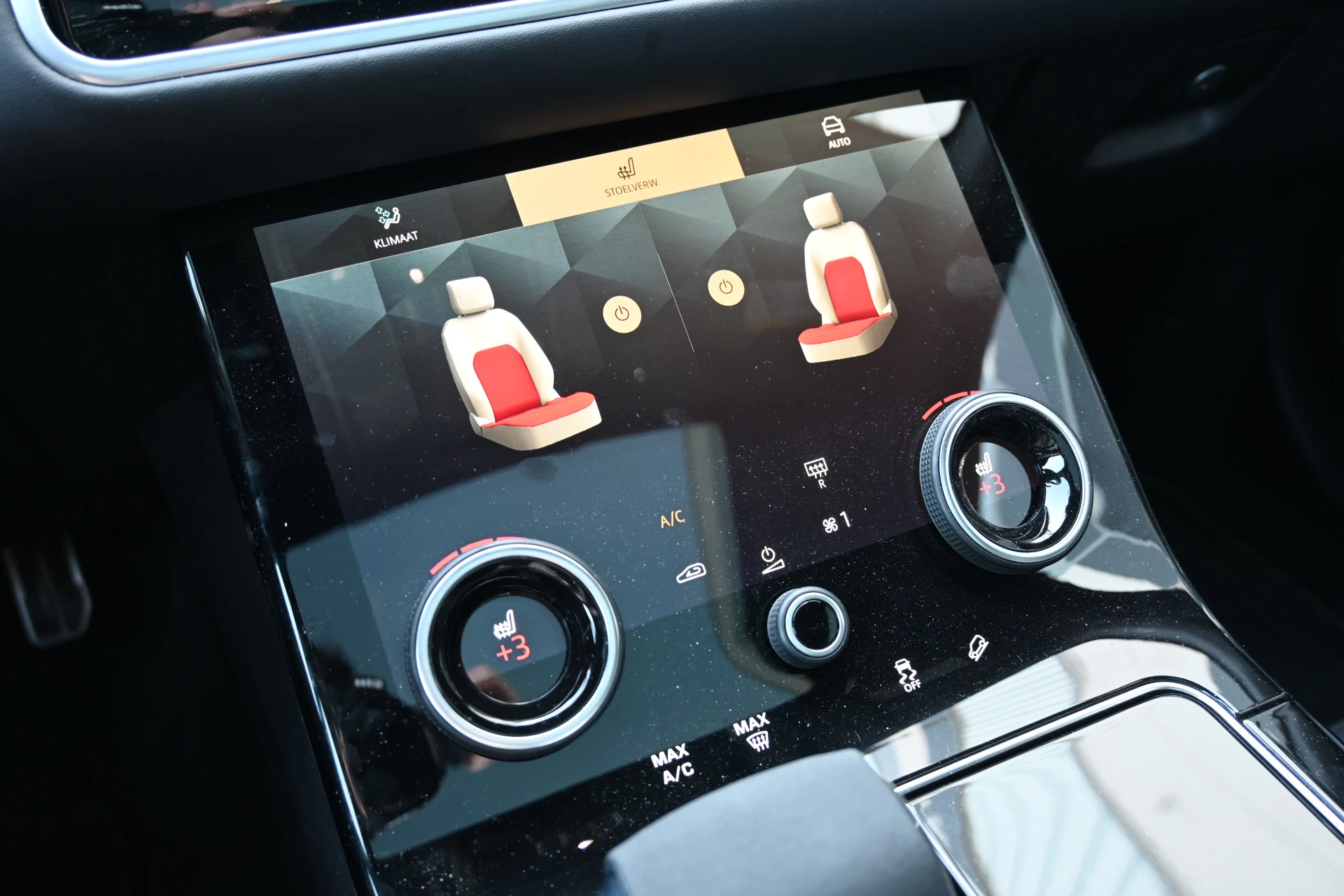 Hoofdafbeelding Land Rover Range Rover Velar