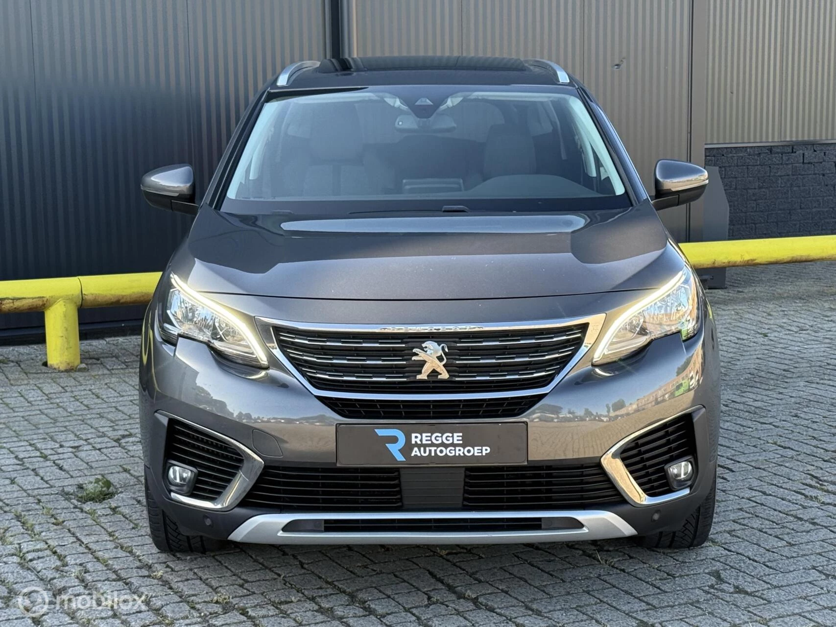 Hoofdafbeelding Peugeot 5008