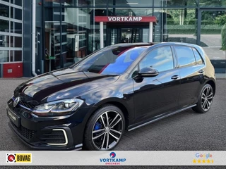 Volkswagen Golf 1.4 TSI DSG GTE ACC/STANDKACHEL/STOELVERW/CARPLAY