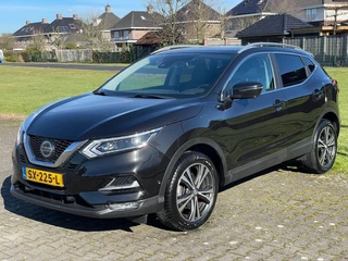 Hoofdafbeelding Nissan QASHQAI Nissan QASHQAI Tekna +Automaat/Navi/ECC/Trekhaak/Cruise/Panorama/LM/Leer/camera/PDC