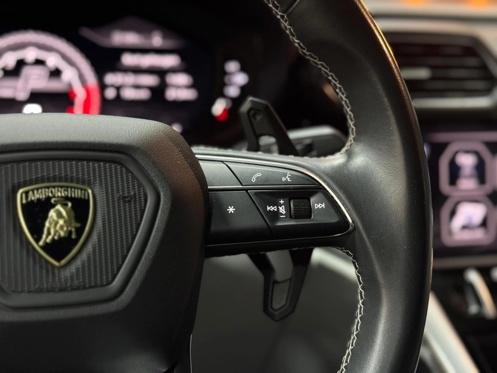 Hoofdafbeelding Lamborghini Urus