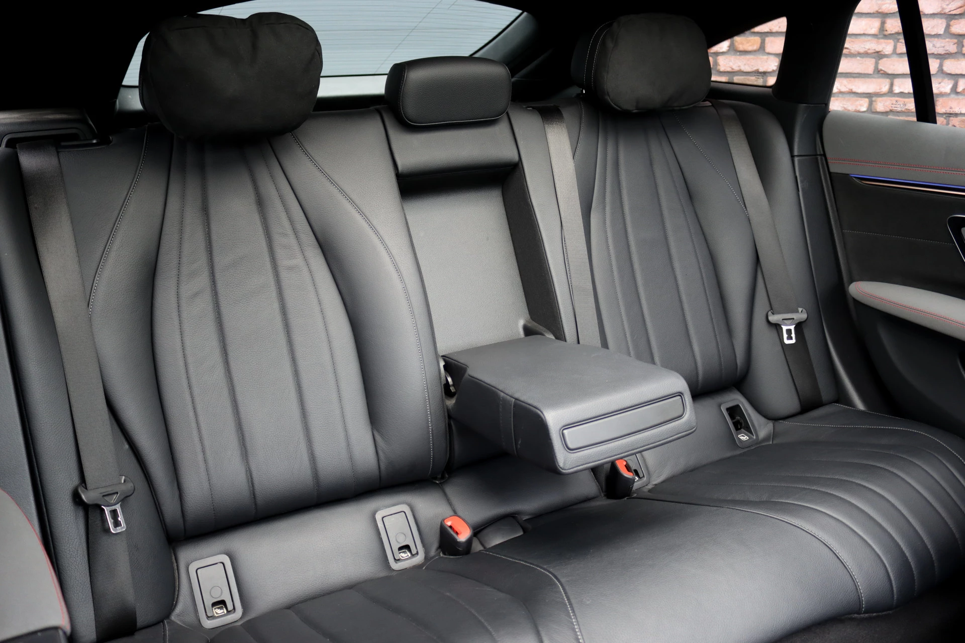 Hoofdafbeelding Mercedes-Benz EQS