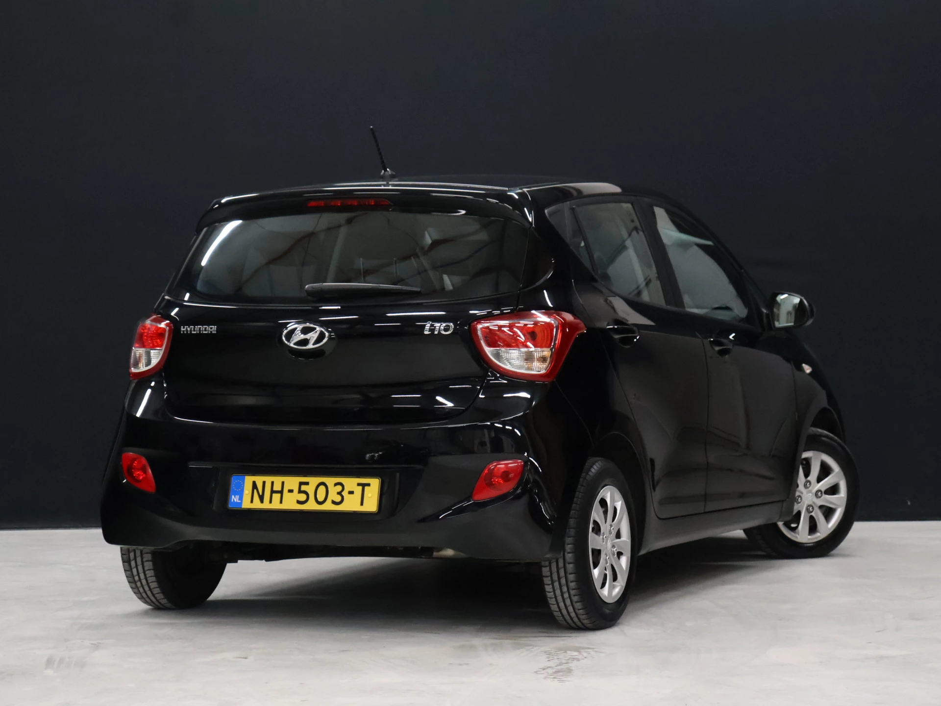 Hoofdafbeelding Hyundai i10