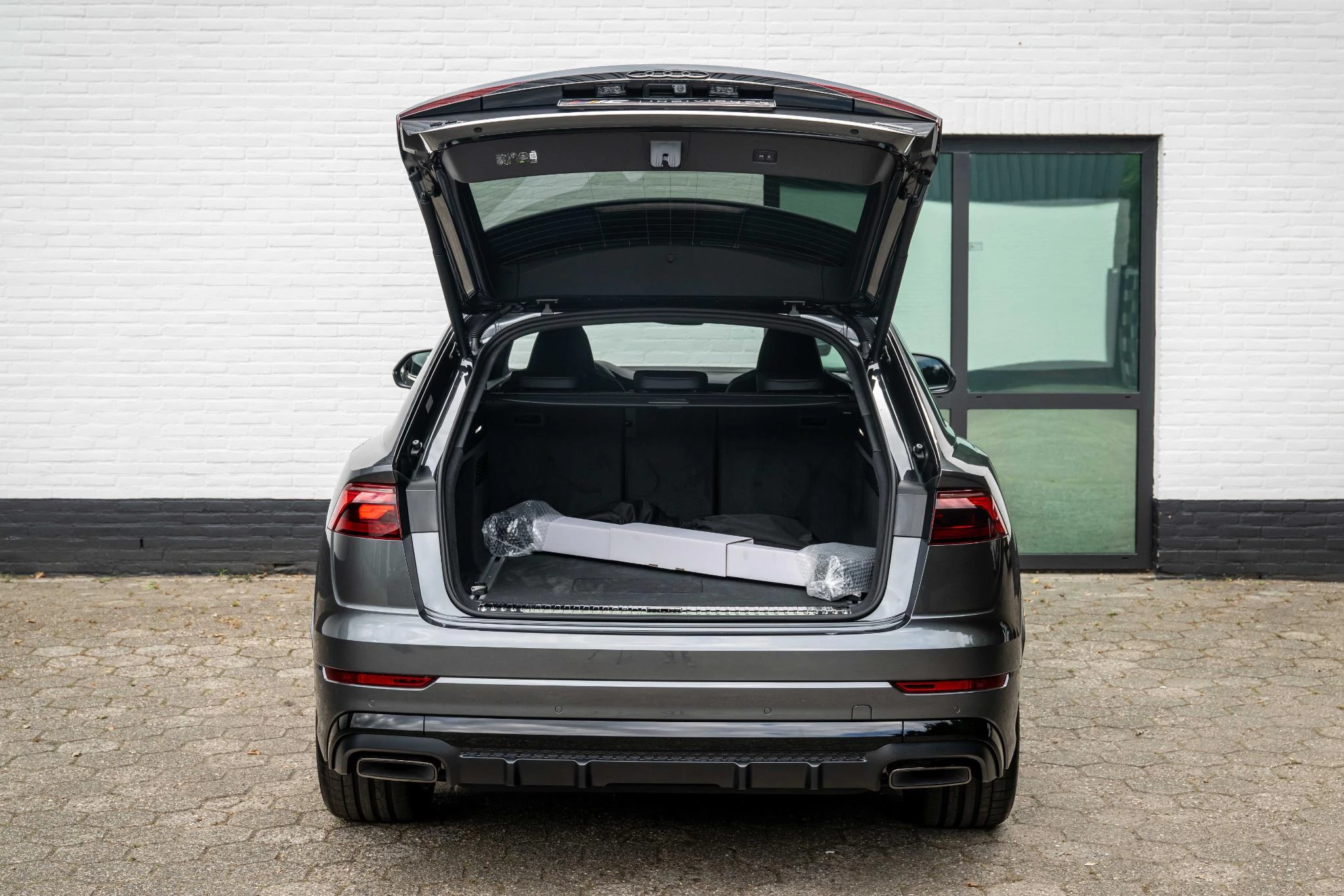 Hoofdafbeelding Audi Q8