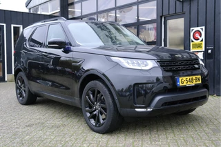 Hoofdafbeelding Land Rover Discovery Land Rover Discovery 2.0 Sd4 HSE 7p. | Head-Up | Winterset | Virtual | Pano | Leder | Trekhaak | Dealer Onderhouden