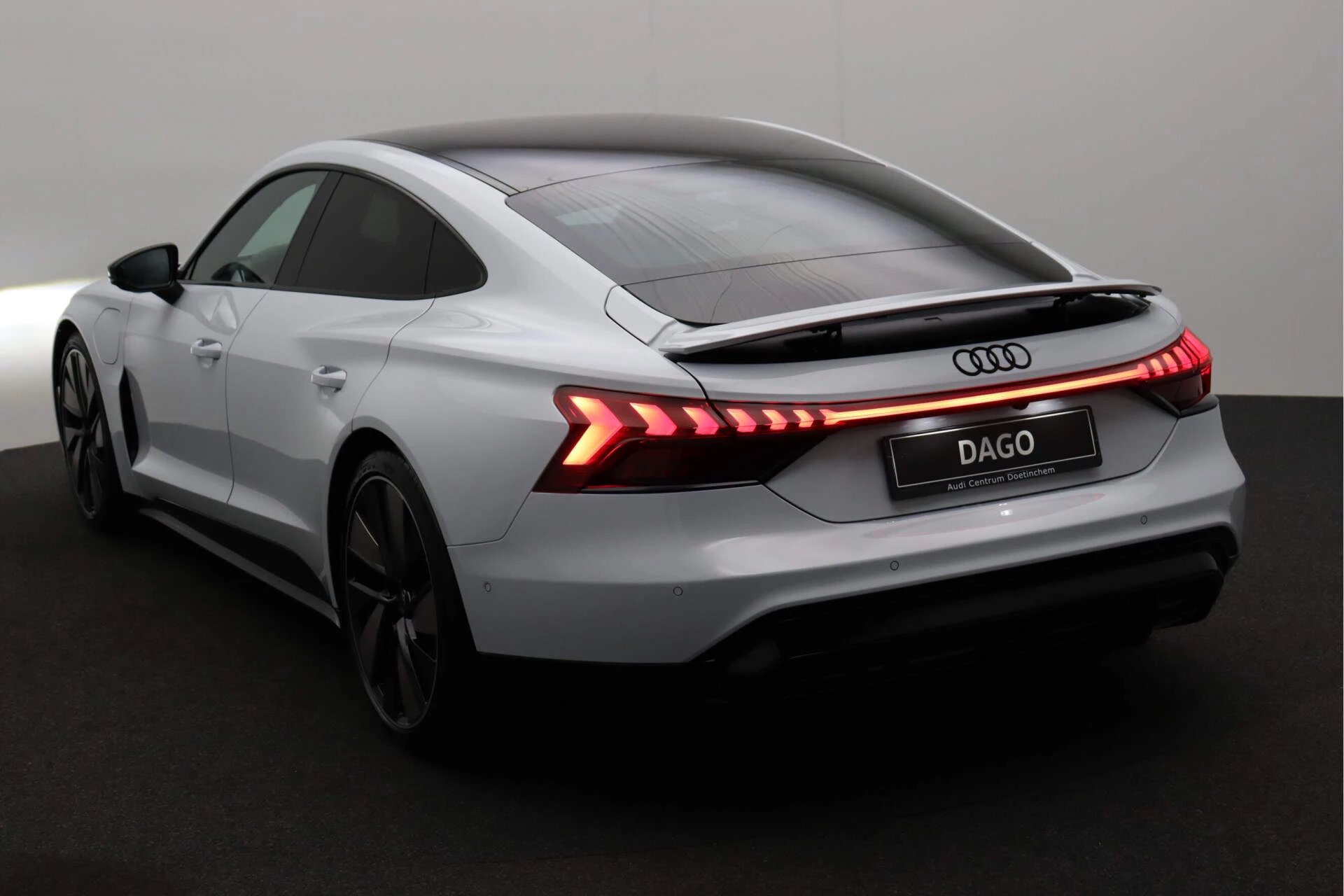 Hoofdafbeelding Audi e-tron GT