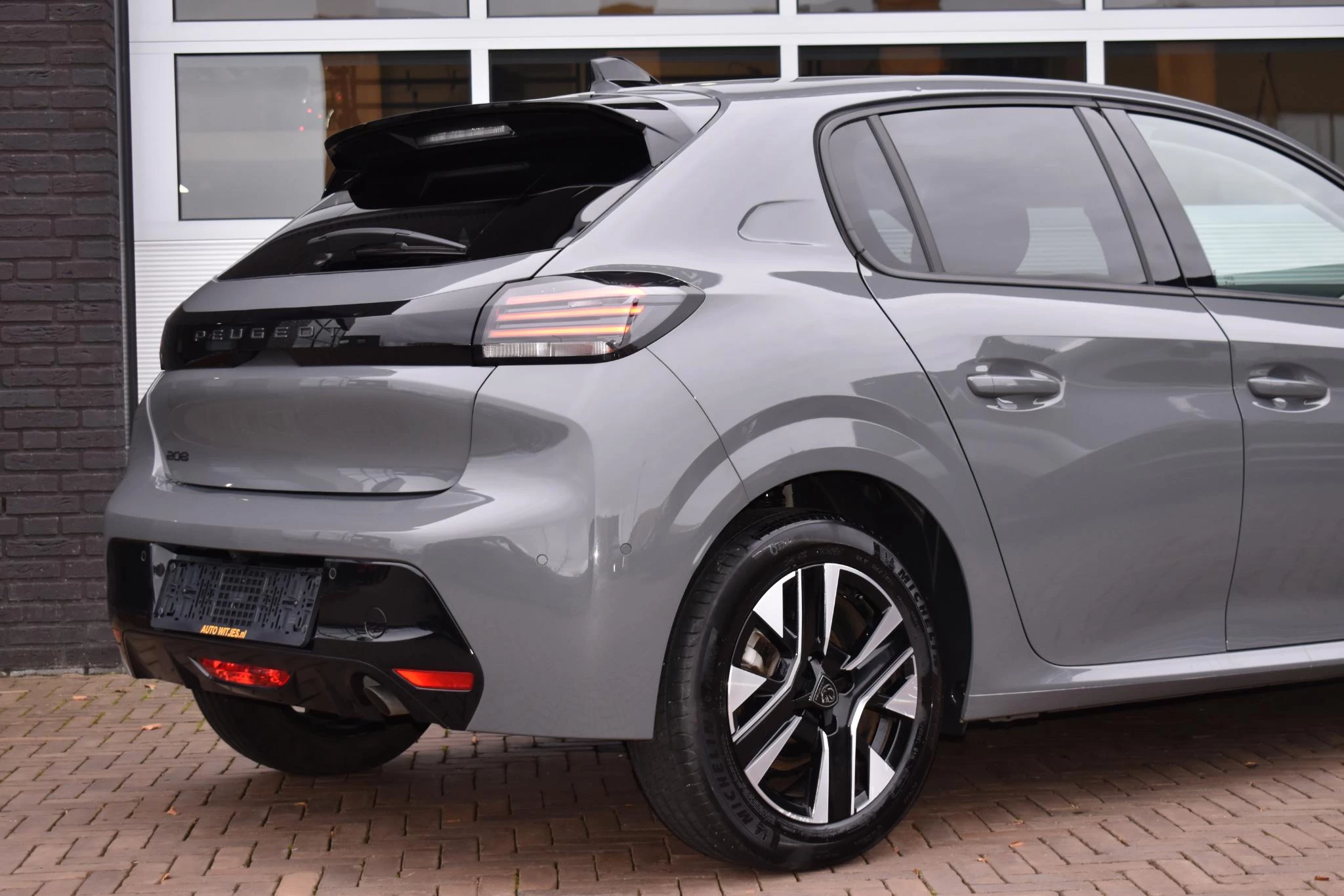 Hoofdafbeelding Peugeot 208