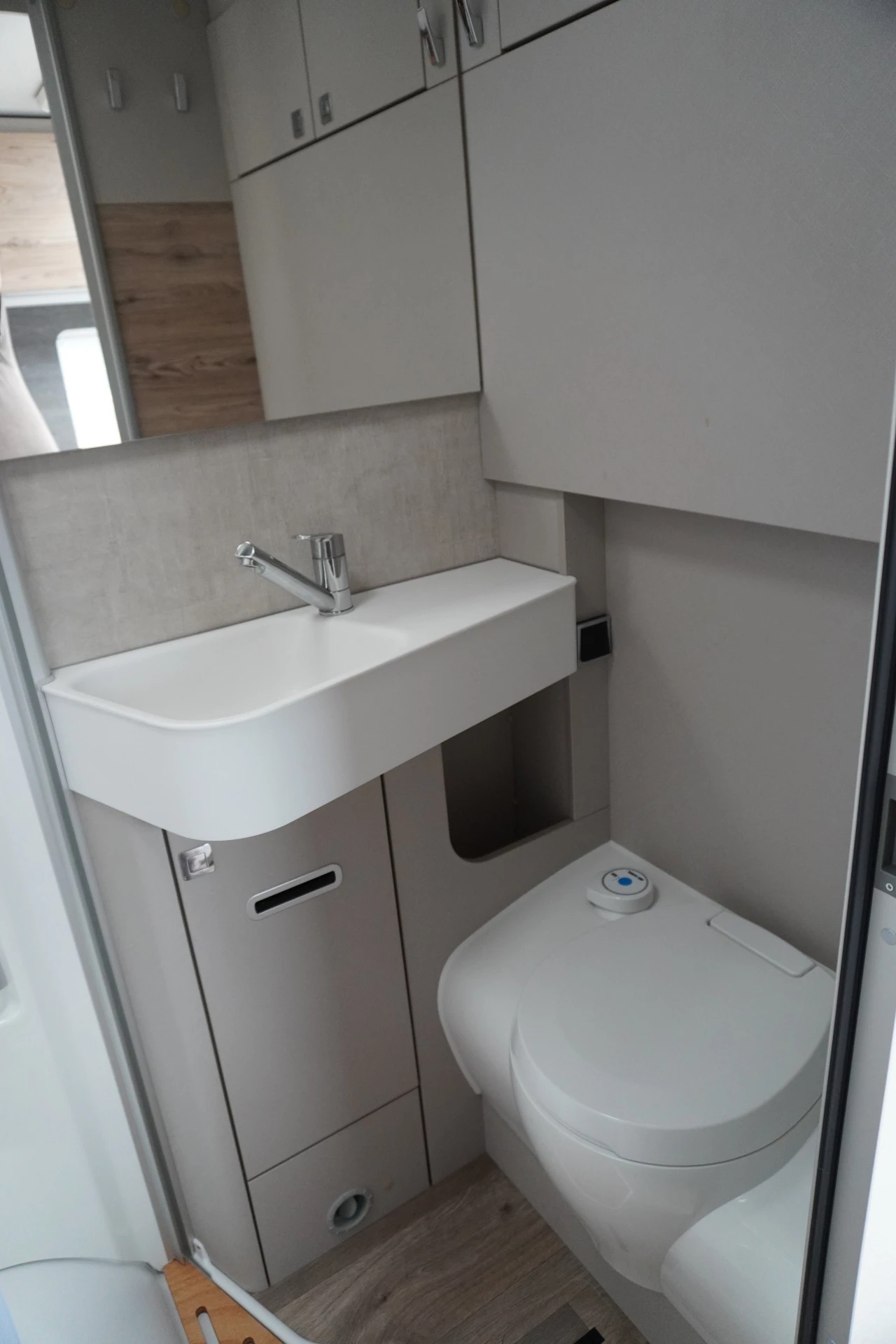 Hoofdafbeelding Hymer Exsis-i