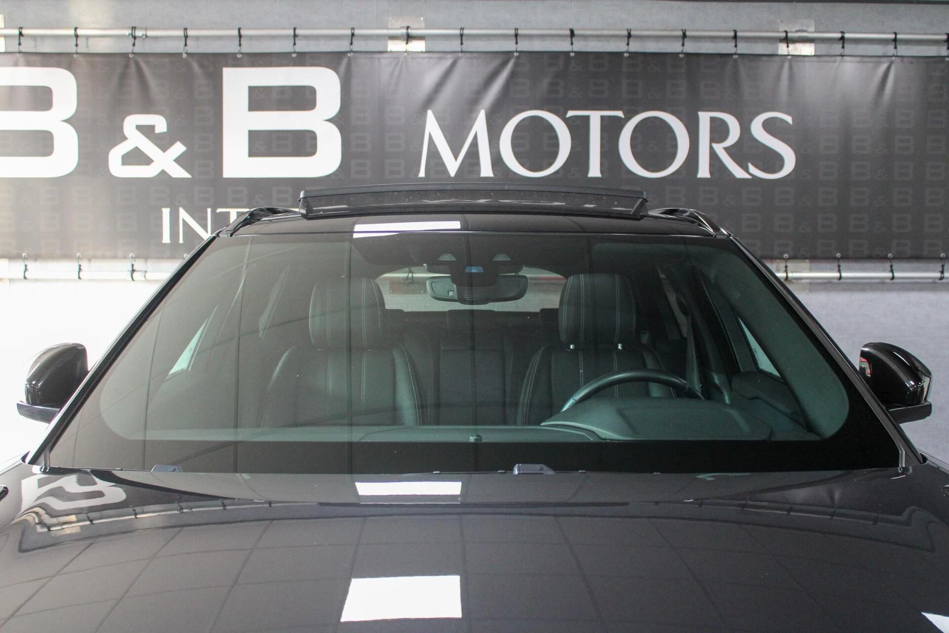 Hoofdafbeelding Land Rover Range Rover Velar