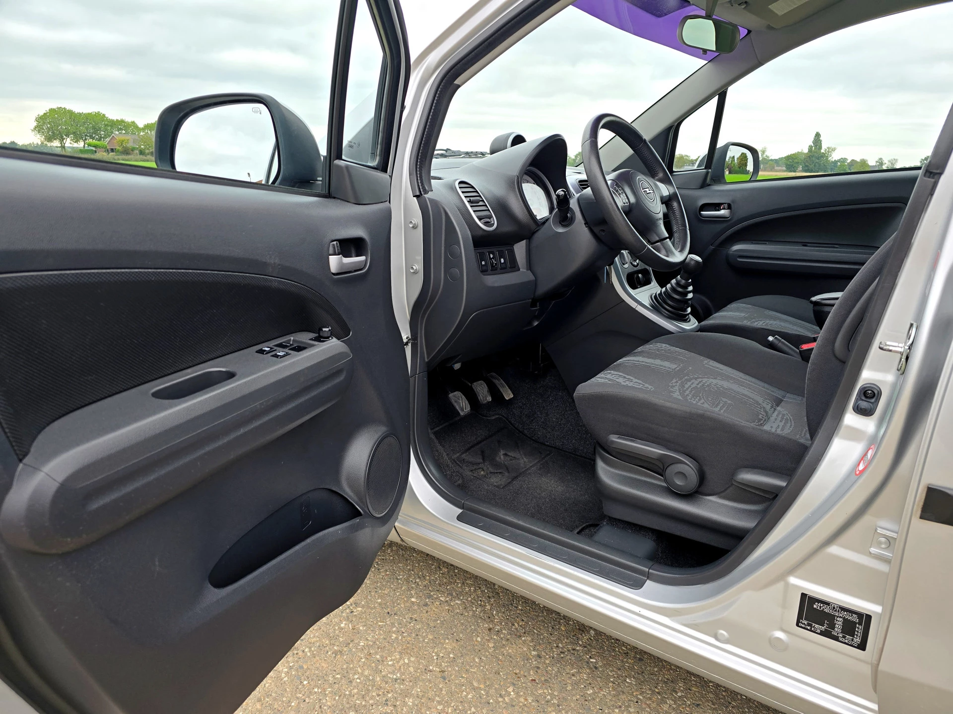 Hoofdafbeelding Opel Agila