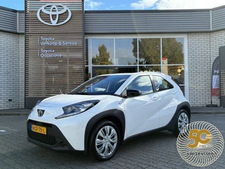 Toyota Aygo X PLAY NL-AUTO 5-DEURS APPLE/ANDROID BLUETOOTH AD-CRUISE CAMERA